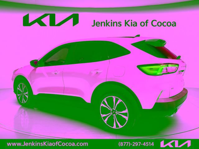 Used 2022 Ford Escape SE w/ SE Sport Appearance Package FWD image 8