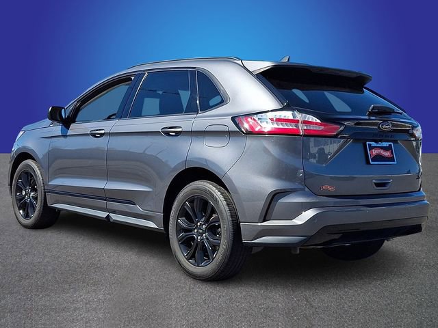 Used 2023 Ford Edge SE image 6