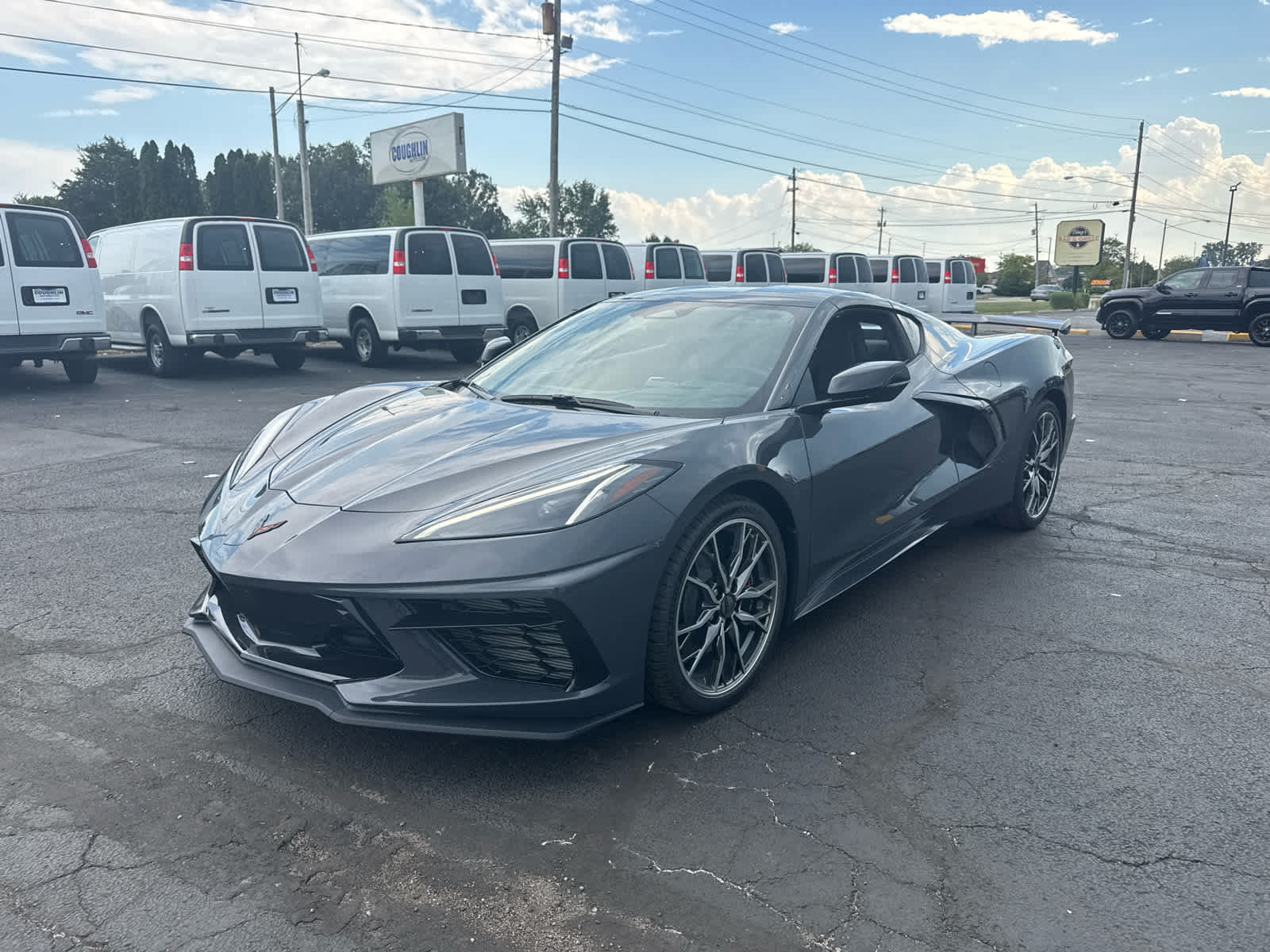 New 2027 Chevrolet Corvette Stingray Coupe w/ Z51 Performance Package RWD image 1