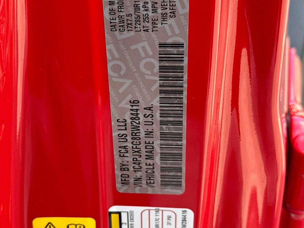 Used 2024 Jeep Wrangler Unlimited Rubicon AWD/4WD image 30