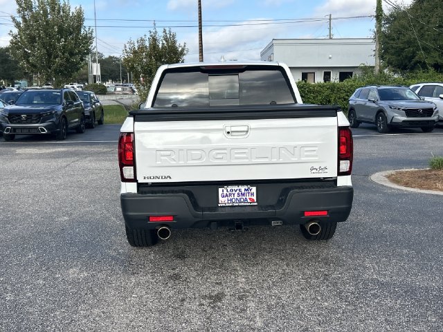 Certified 2025 Honda Ridgeline RTL image 5