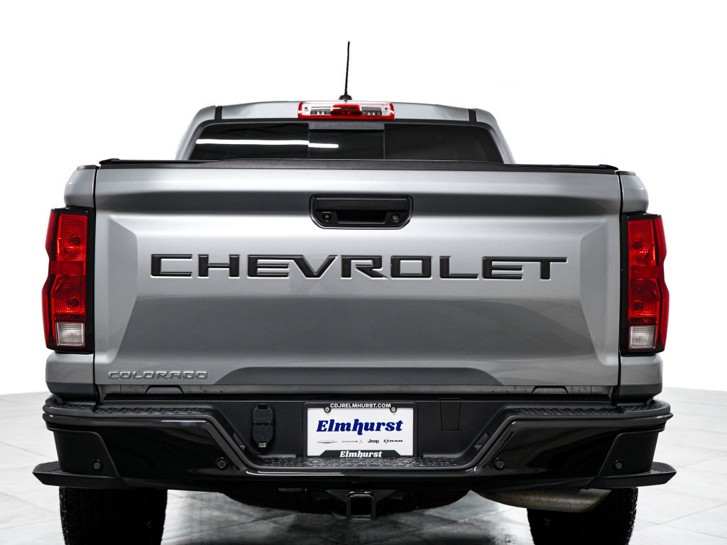 Used 2024 Chevrolet Colorado Trail Boss w/ Technology Package AWD/4WD image 6