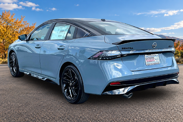 New 2027 Nissan Sentra SR w/ SR Premium Package FWD image 3