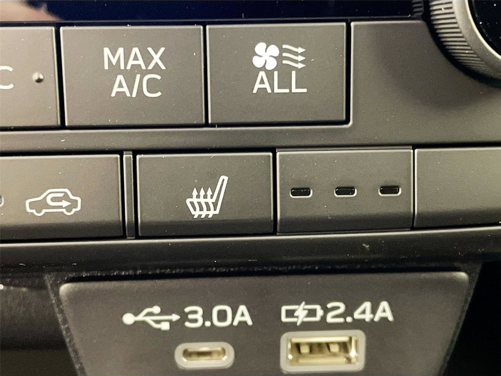 New 2026 Subaru Outback Premium AWD/4WD image 16
