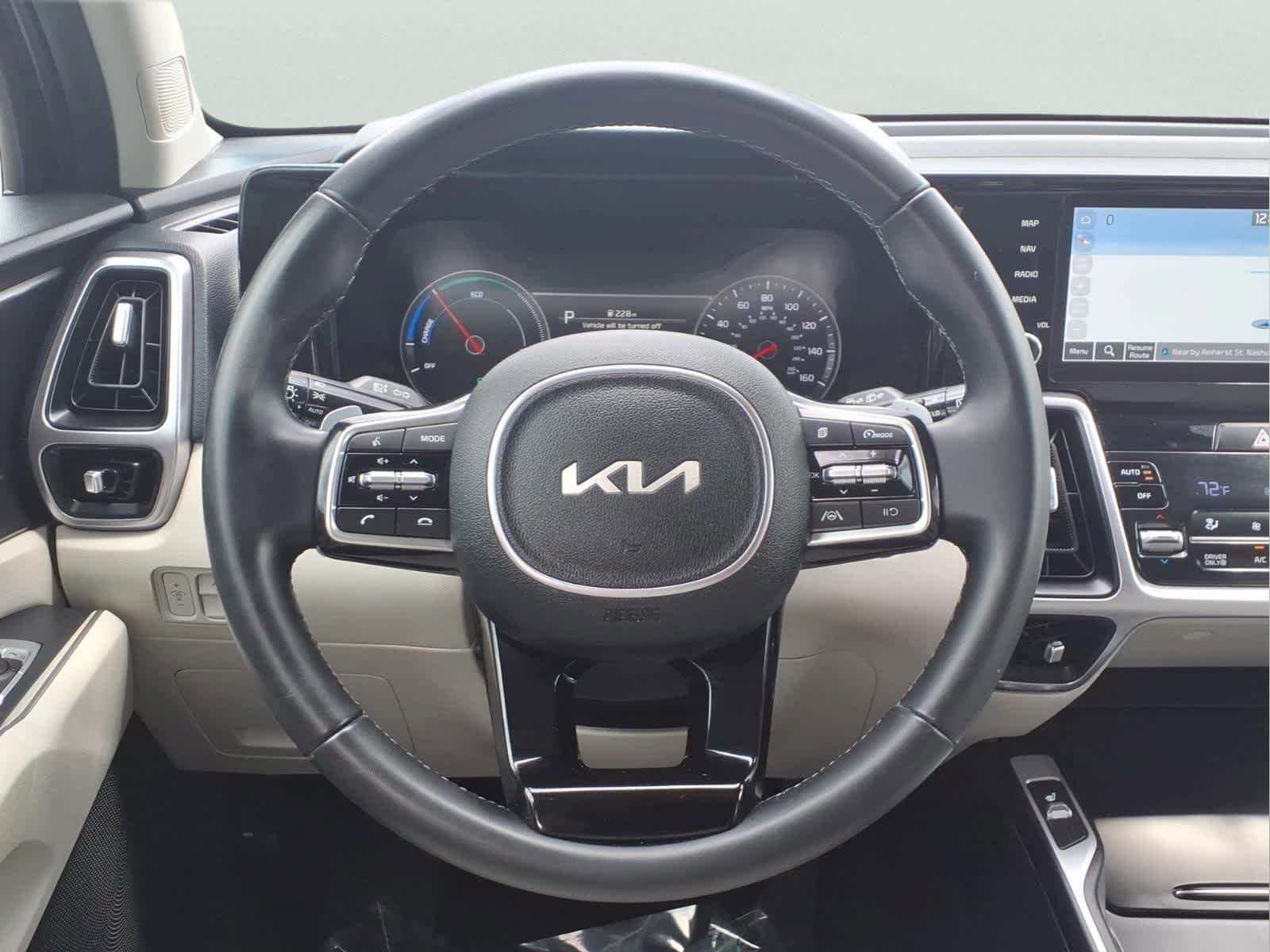 Used 2022 Kia Sorento S AWD/4WD image 17