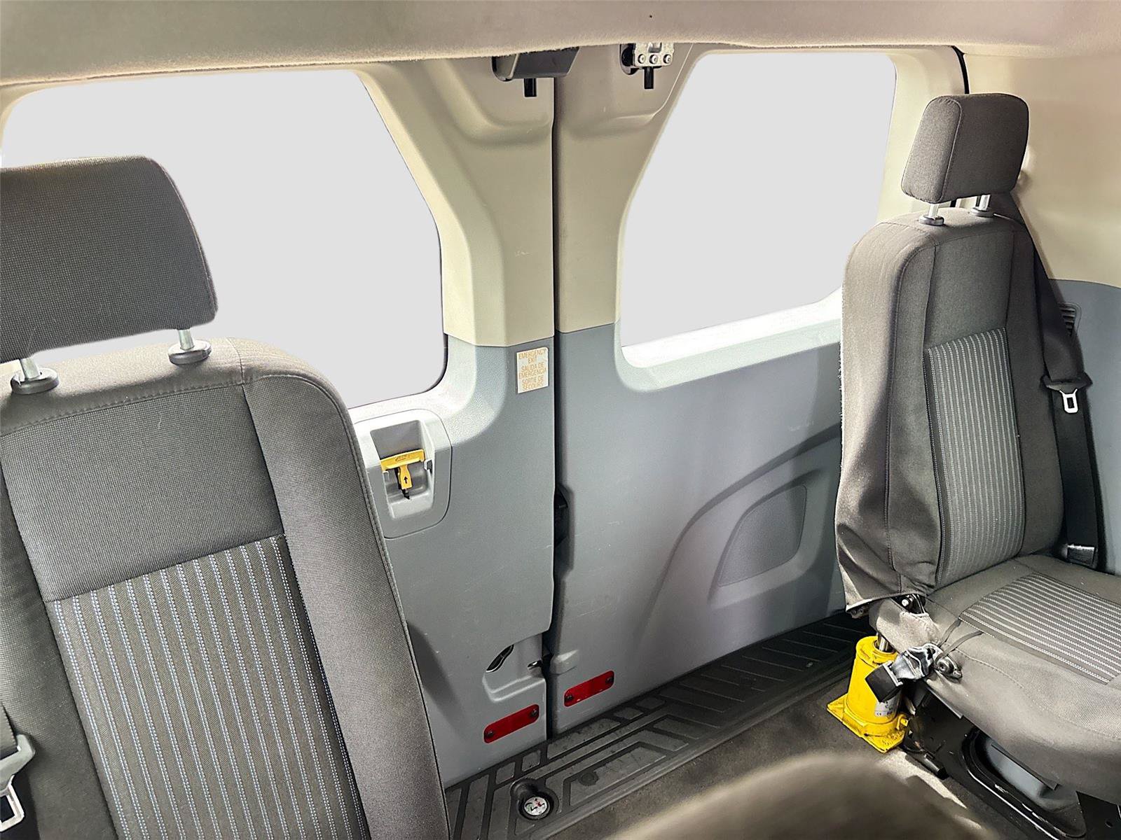 Used 2018 Ford Transit 350 XLT RWD image 32
