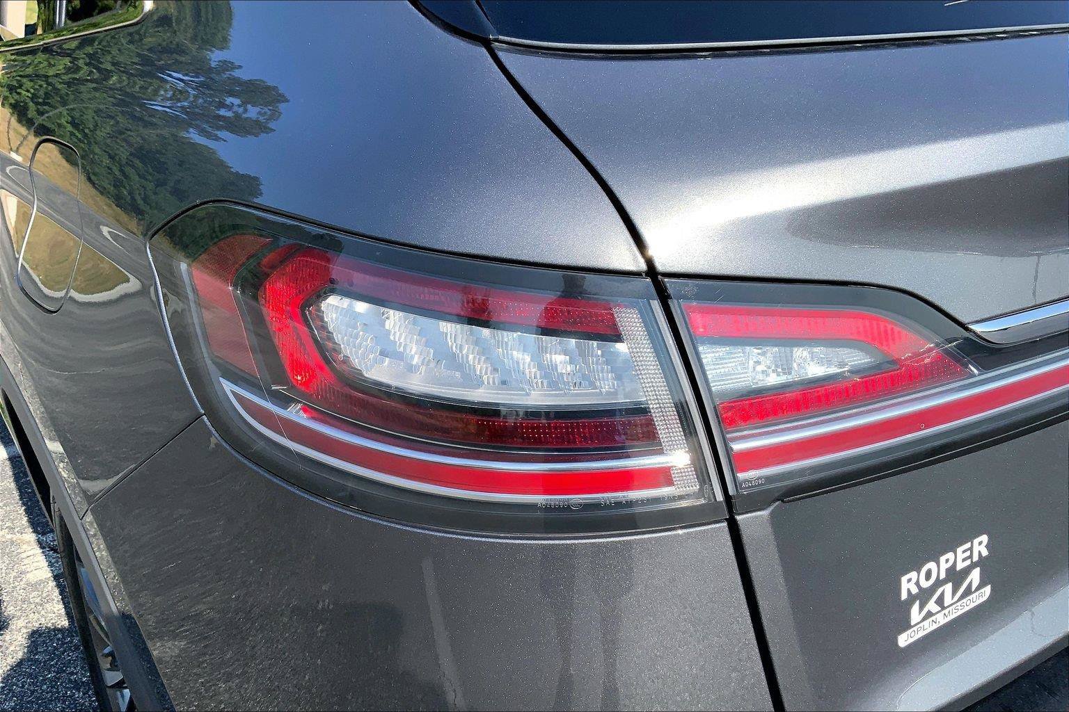 Used 2023 Lincoln Nautilus Reserve AWD/4WD image 26