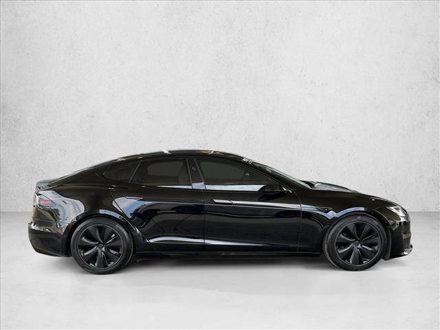 Used 2023 Tesla Model S Standard Range AWD/4WD video 4