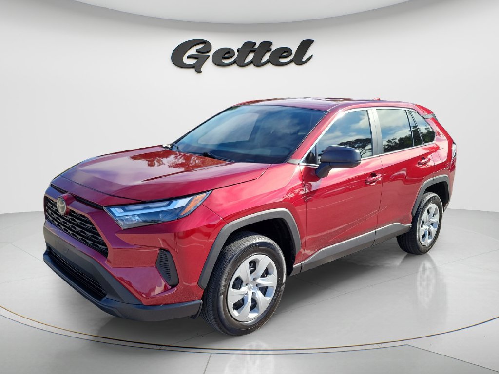 Certified 2025 Toyota RAV4 LE FWD image 1