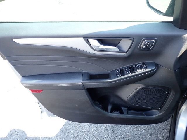 Used 2023 Ford Escape Platinum image 22