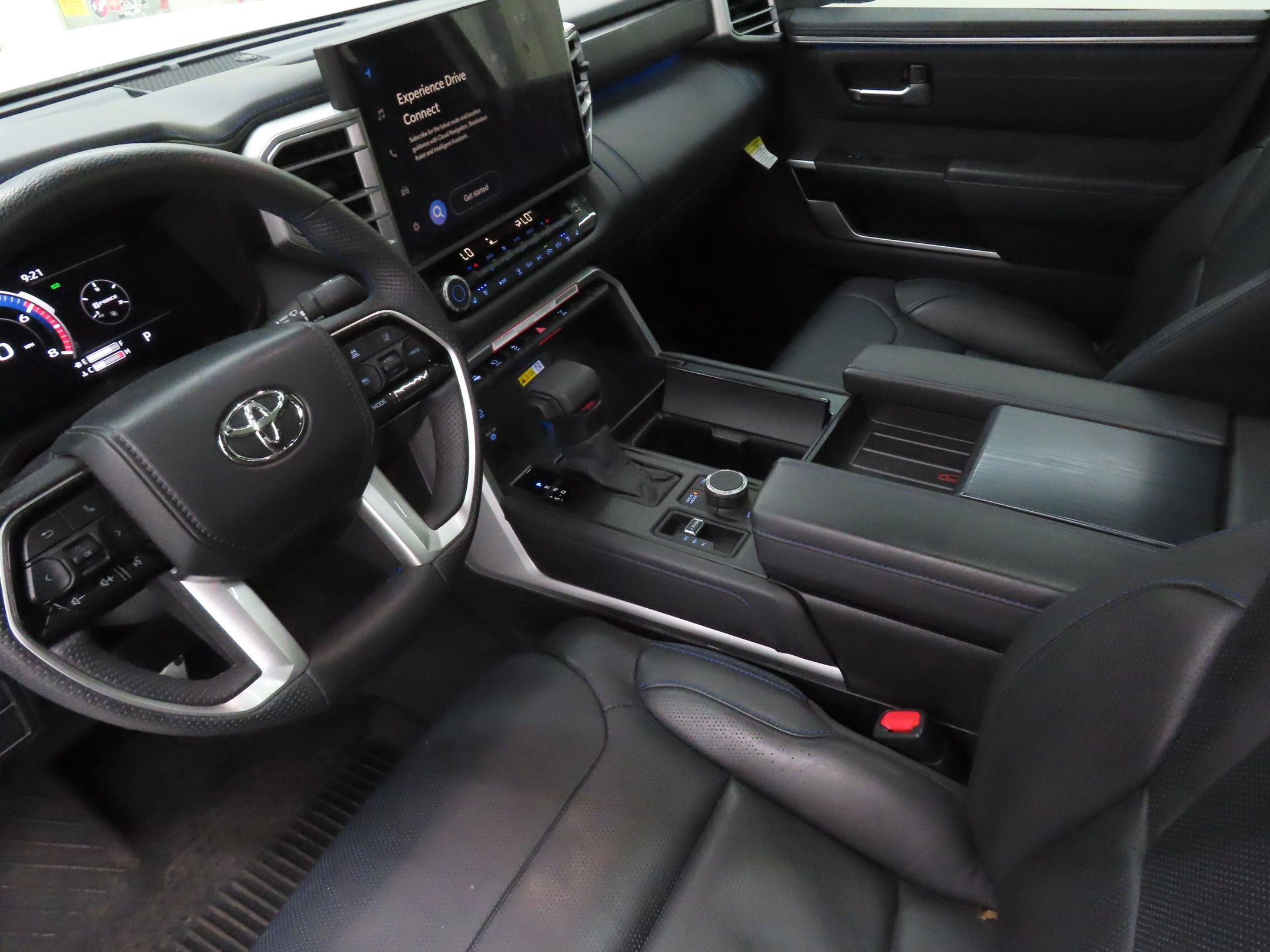 Used 2024 Toyota Tundra Platinum w/ TRD Off-Road Package image 20