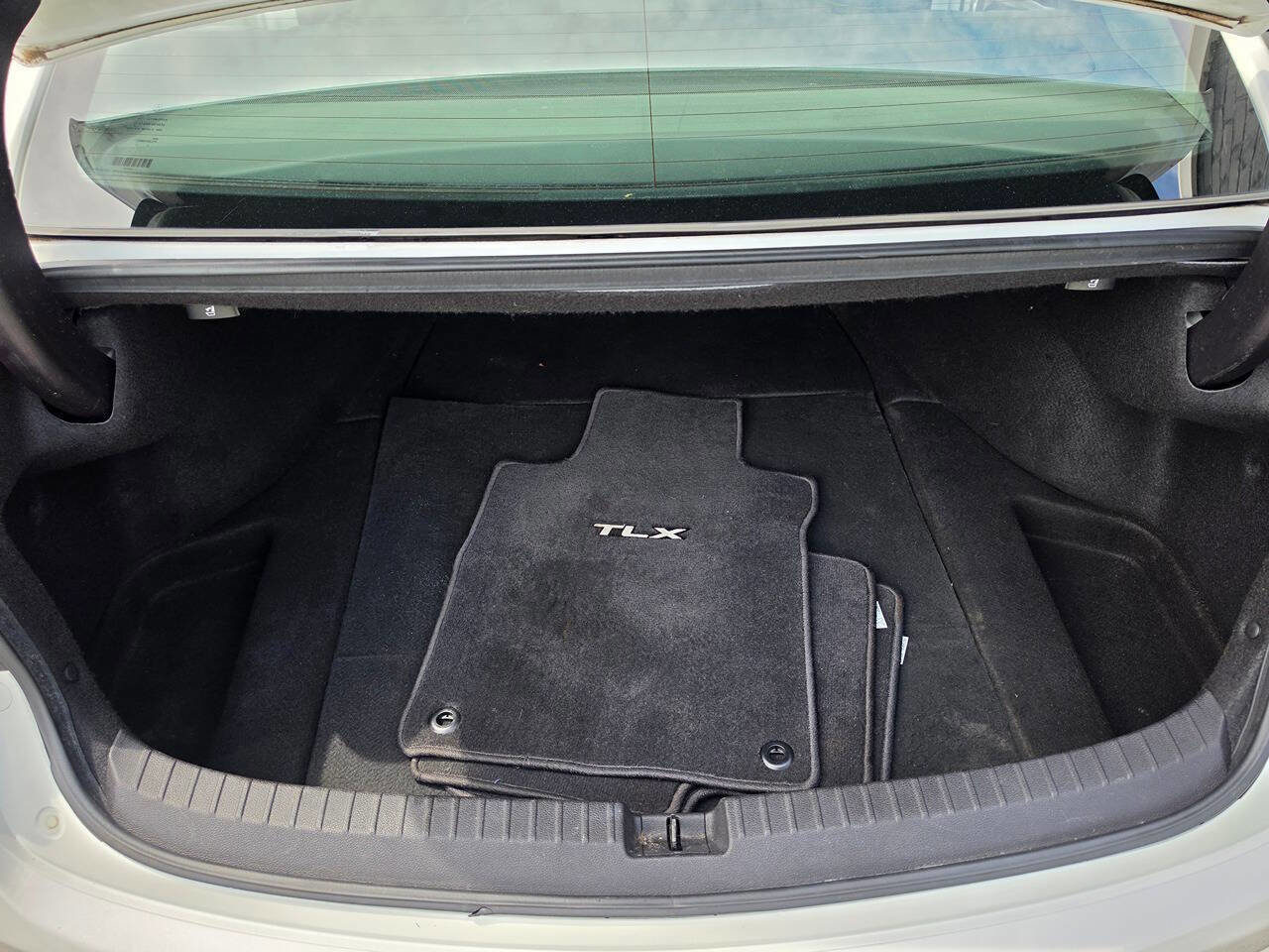 Used 2015 Acura TLX FWD image 42