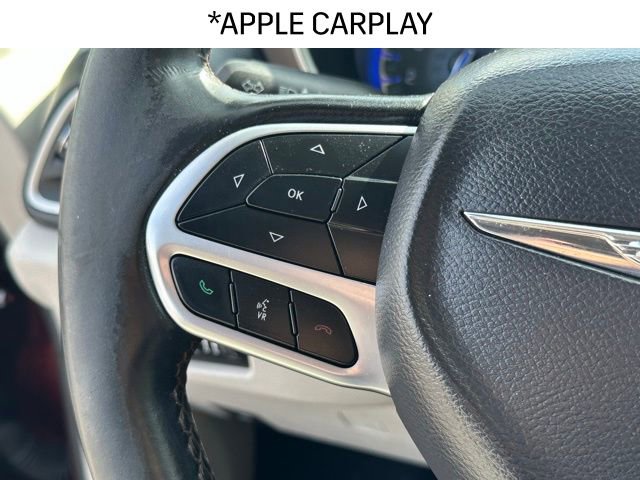 Used 2019 Chrysler Pacifica Touring-L image 6