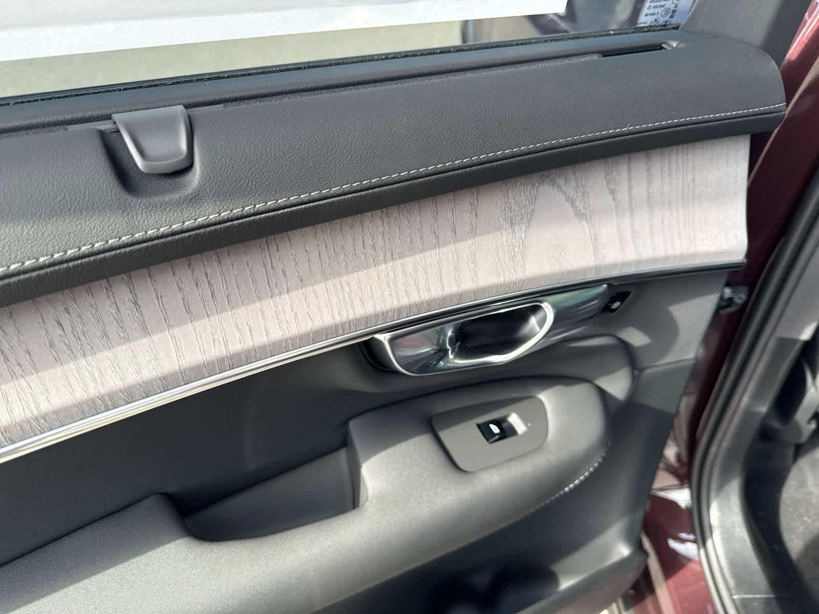 New 2026 Volvo XC90 T8 Ultra w/ Protection Package Premier image 11