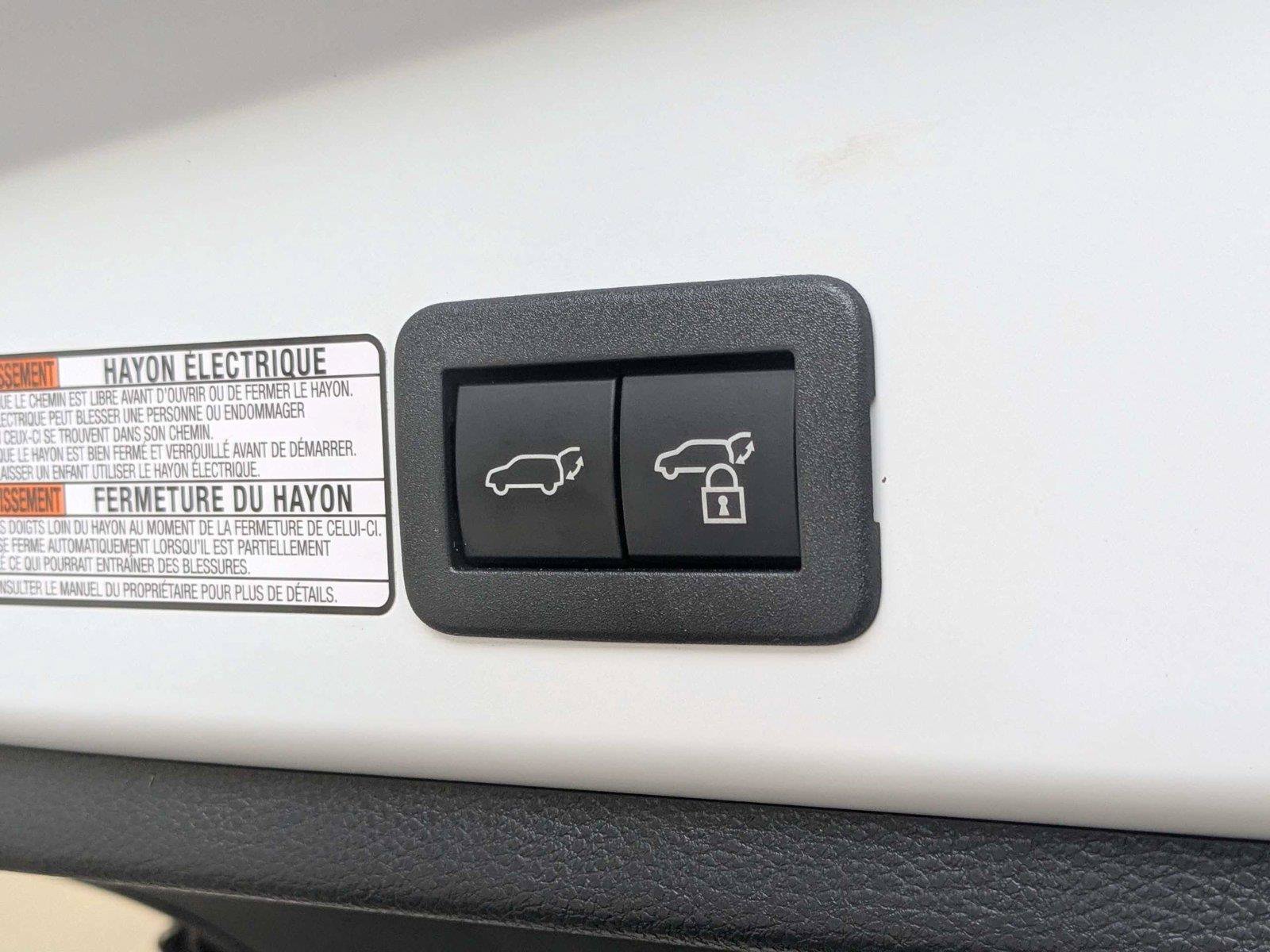 Used 2024 Toyota Corolla Cross AWD Hybrid w/ Convenience Package image 8