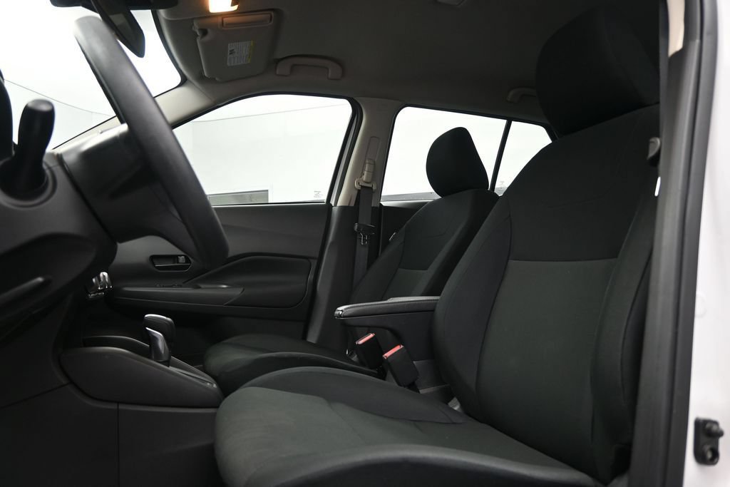 Certified 2025 Nissan Kicks Play S FWD image 14