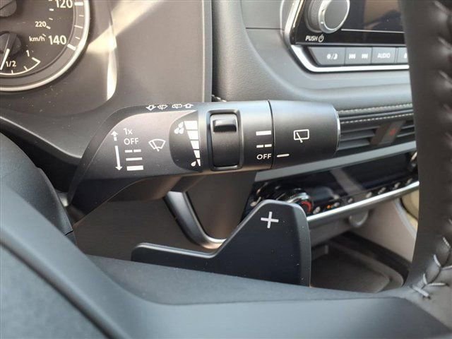 Used 2026 Nissan Rogue SV w/ SV Premium Package image 24