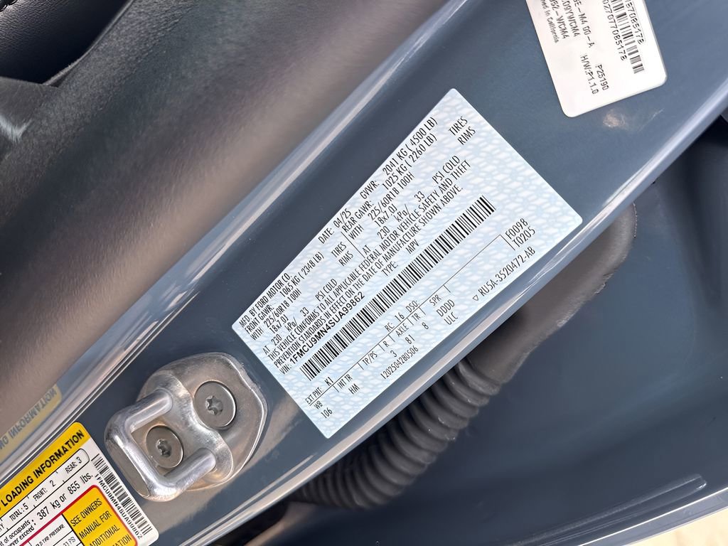 Used 2025 Ford Escape ST-Line AWD/4WD image 34