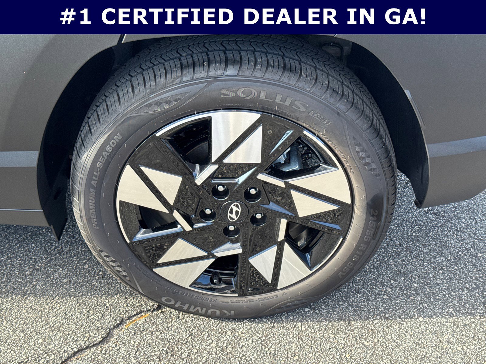 Certified 2025 Hyundai Kona SEL image 19