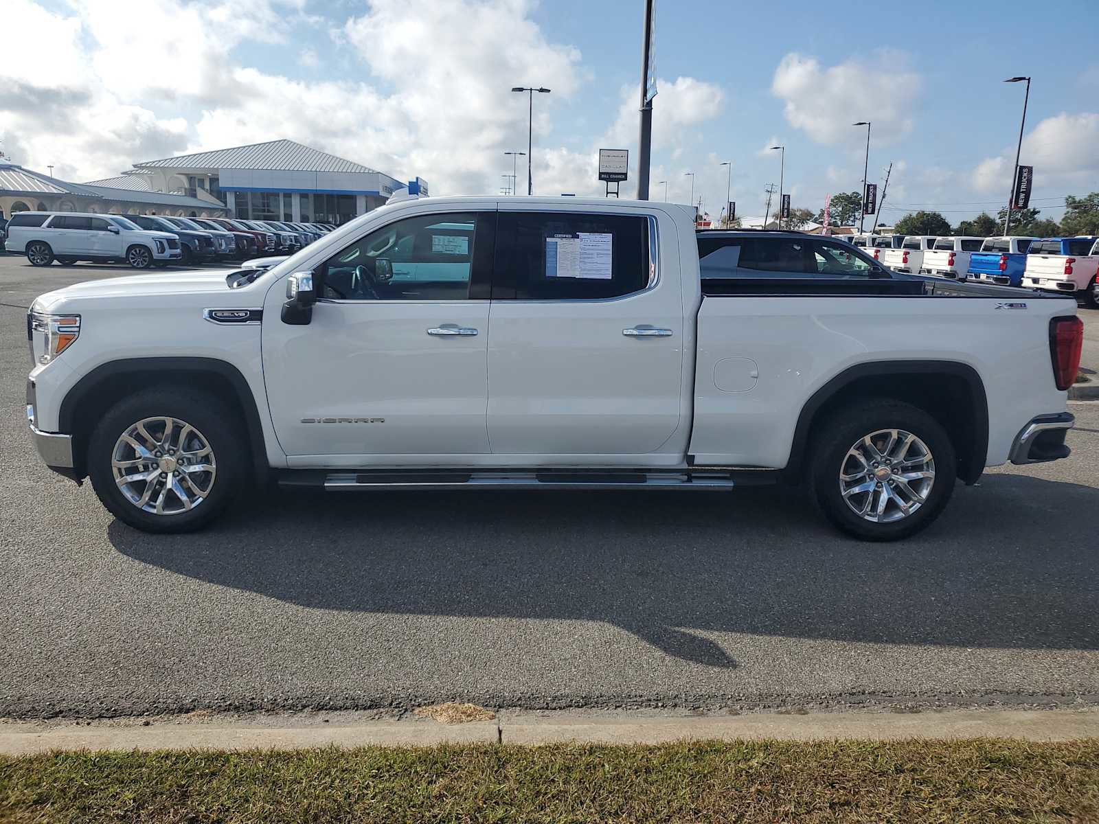 Certified 2021 GMC Sierra 1500 SLT w/ SLT Premium Package image 2