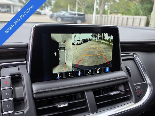 Used 2022 Chevrolet Suburban Z71 w/ Luxury Package AWD/4WD image 27
