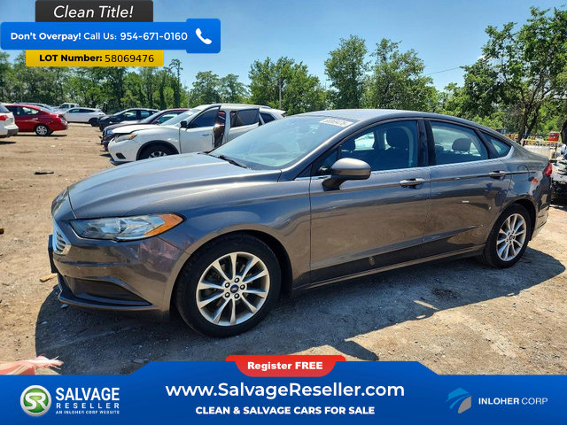 Used 2017 Ford Fusion SE w/ Fusion SE Technology Package FWD image 1