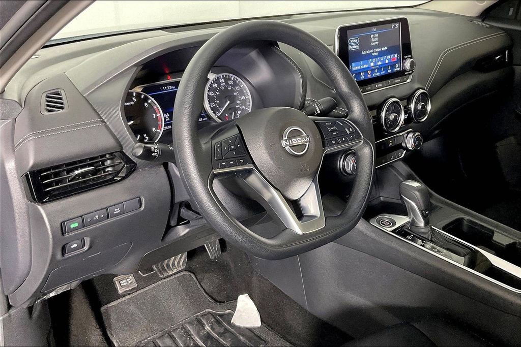 Used 2024 Nissan Sentra SV image 18