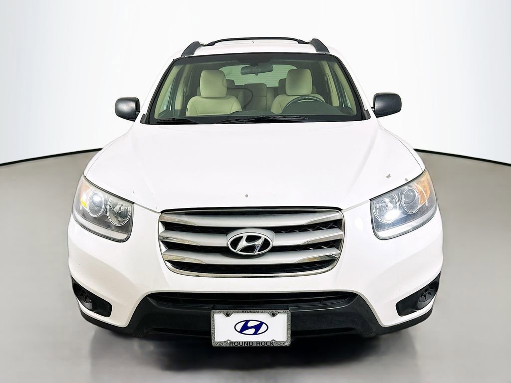 Used 2012 Hyundai Santa Fe GLS image 2