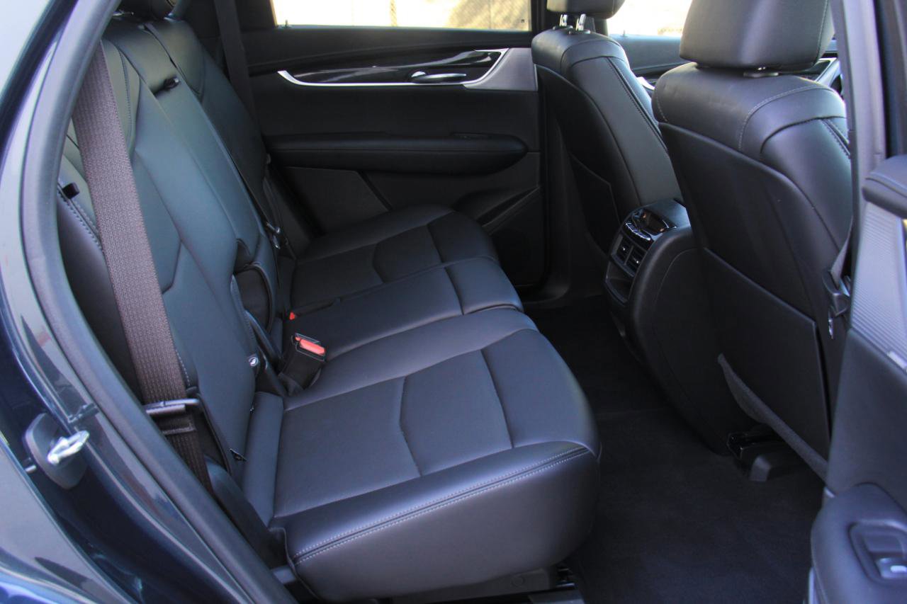 Used 2021 Cadillac XT5 Premium Luxury image 29