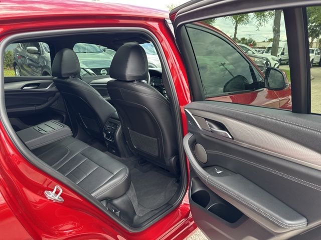 Used 2021 BMW X4 M40i w/ Executive Package AWD/4WD image 16