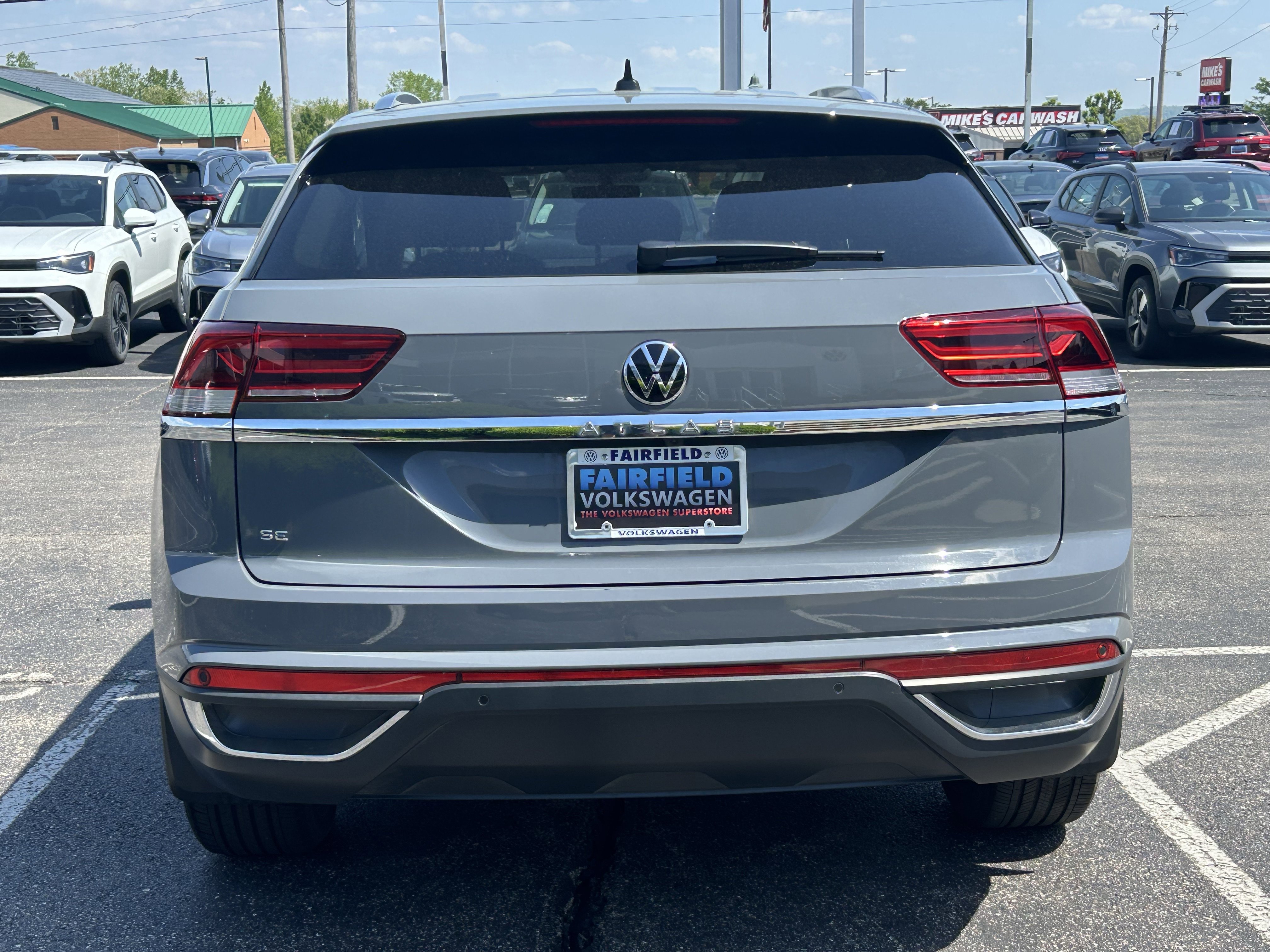 Certified 2023 Volkswagen Atlas Cross Sport SE w/ Black Wheel Package FWD image 6