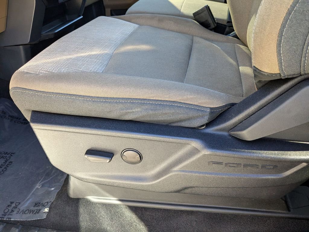 Used 2023 Ford F150 XLT image 13