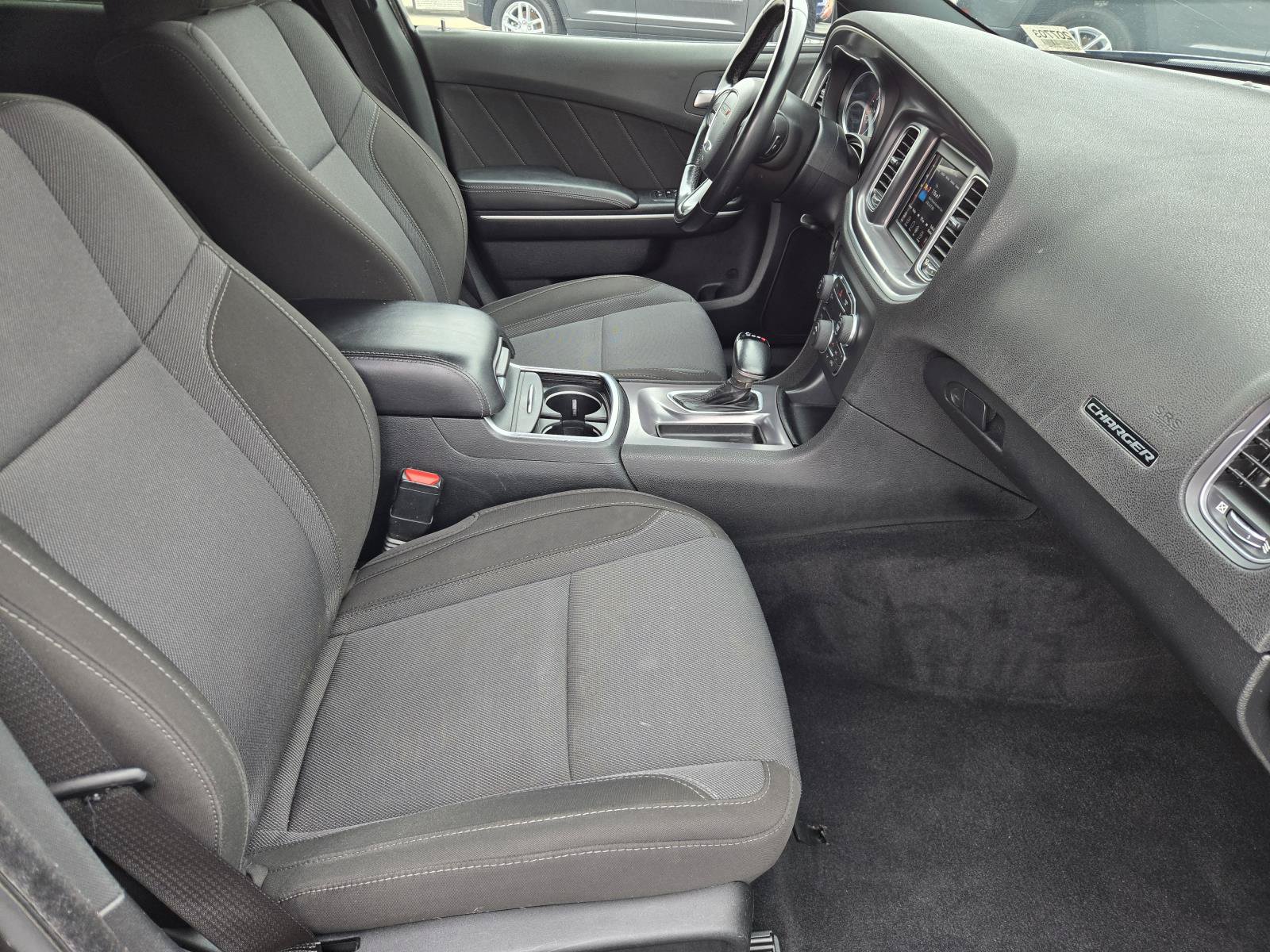 Used 2020 Dodge Charger SXT RWD image 31