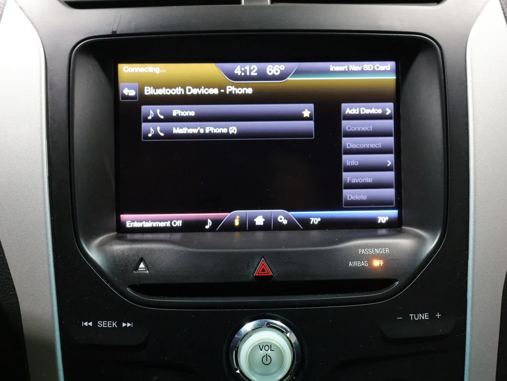 Used 2015 Ford Explorer XLT w/ Equipment Group 202A FWD image 24