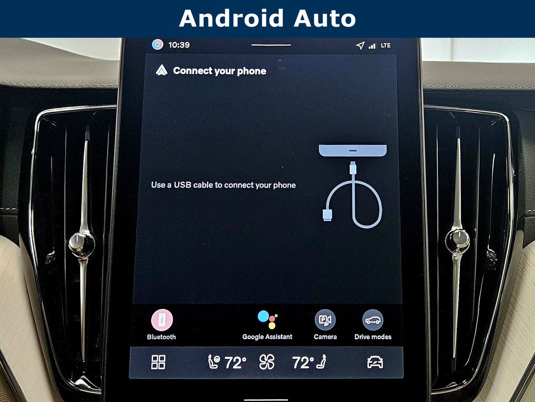 New 2026 Volvo XC60 B5 Ultra w/ Protection Package Premier image 23