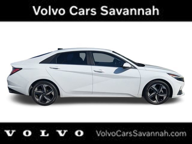 Used 2021 Hyundai Elantra Limited image 3