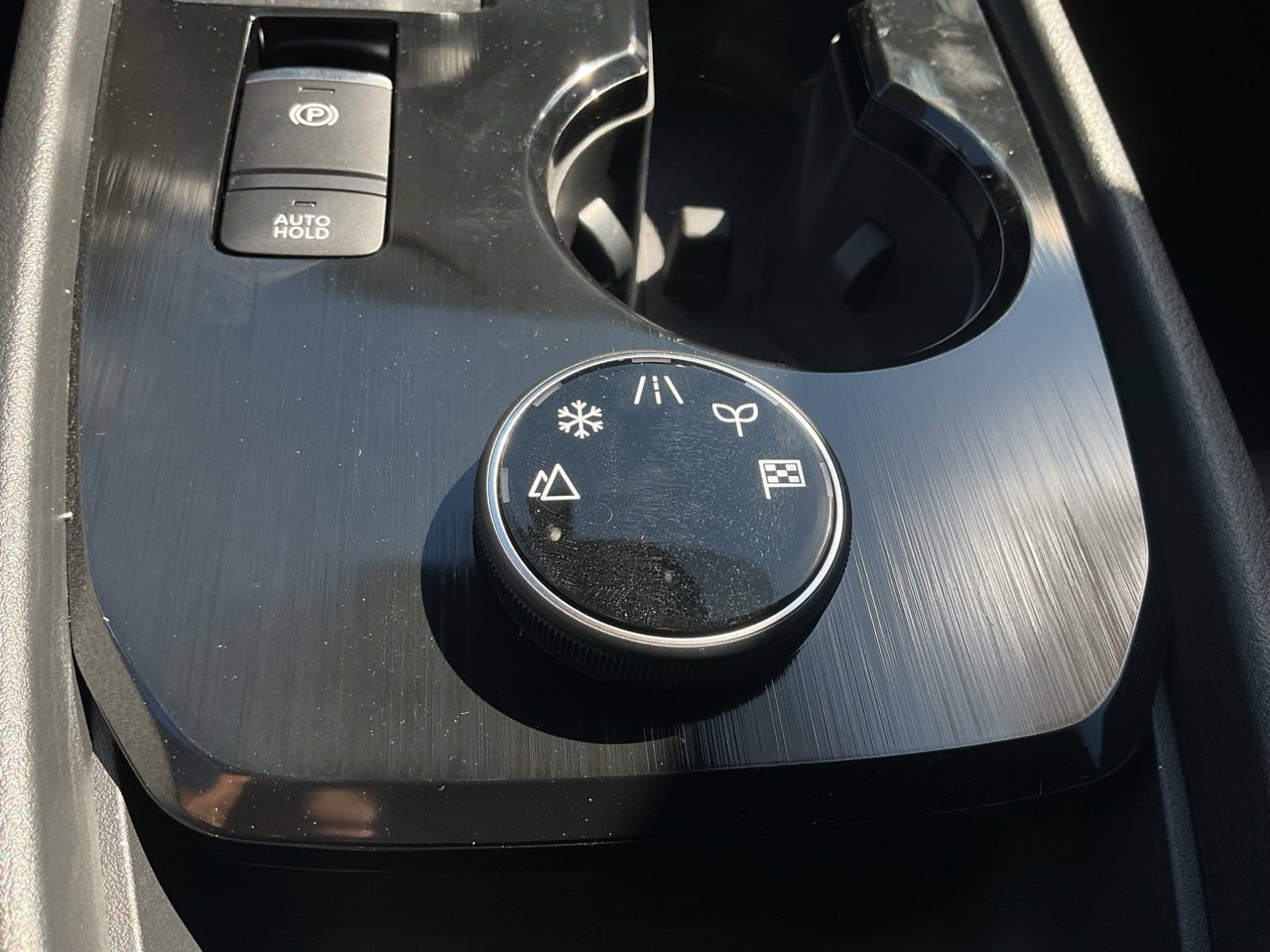 New 2027 Nissan Rogue Dark Armor AWD/4WD image 22