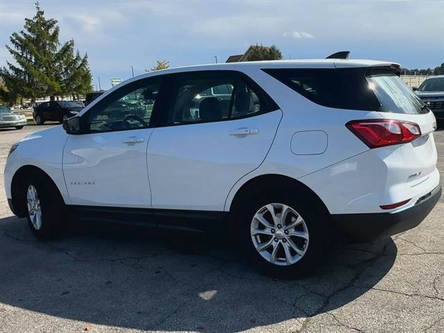 Certified 2018 Chevrolet Equinox LS image 29