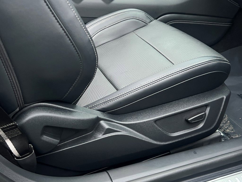 Used 2024 Ford Mustang GT Premium image 14