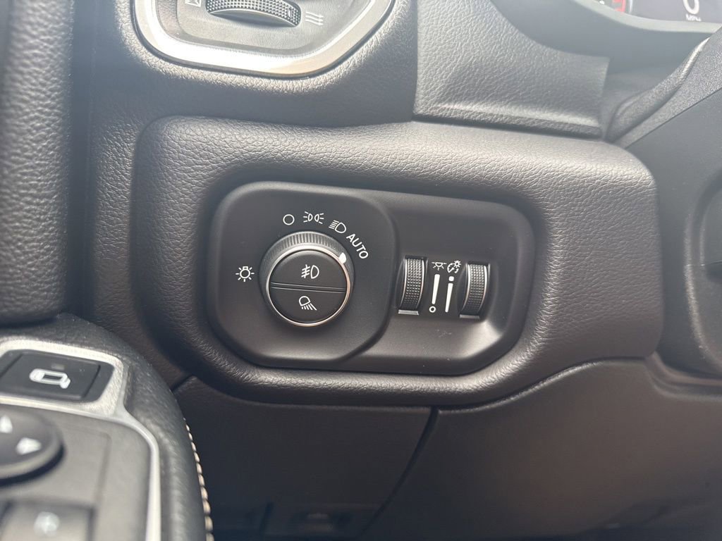 Used 2022 RAM 2500 Laramie image 28