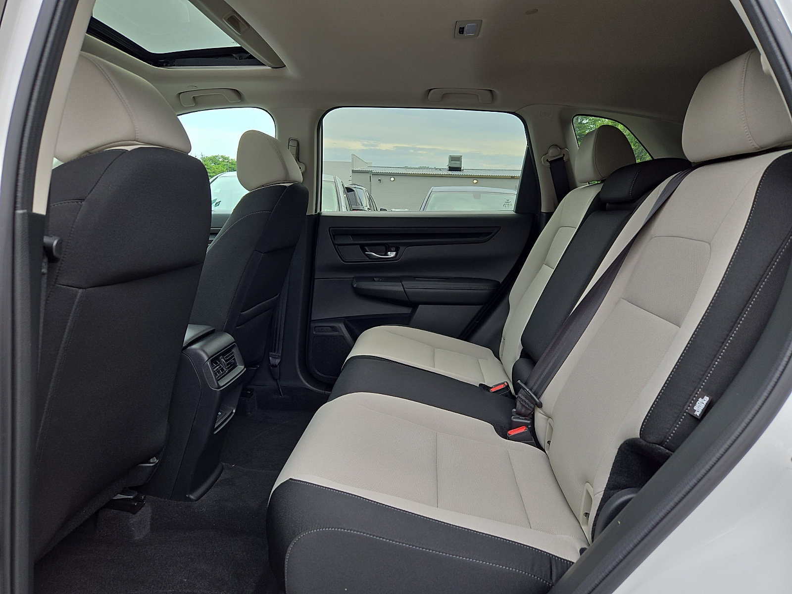 Certified 2024 Honda CR-V EX image 10