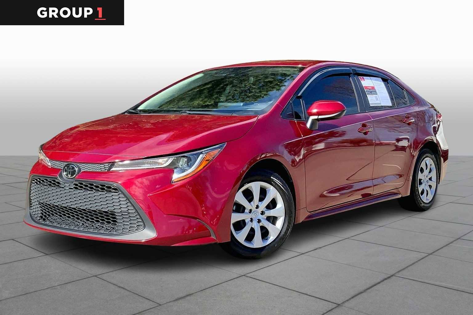 Used 2022 Toyota Corolla LE image 1