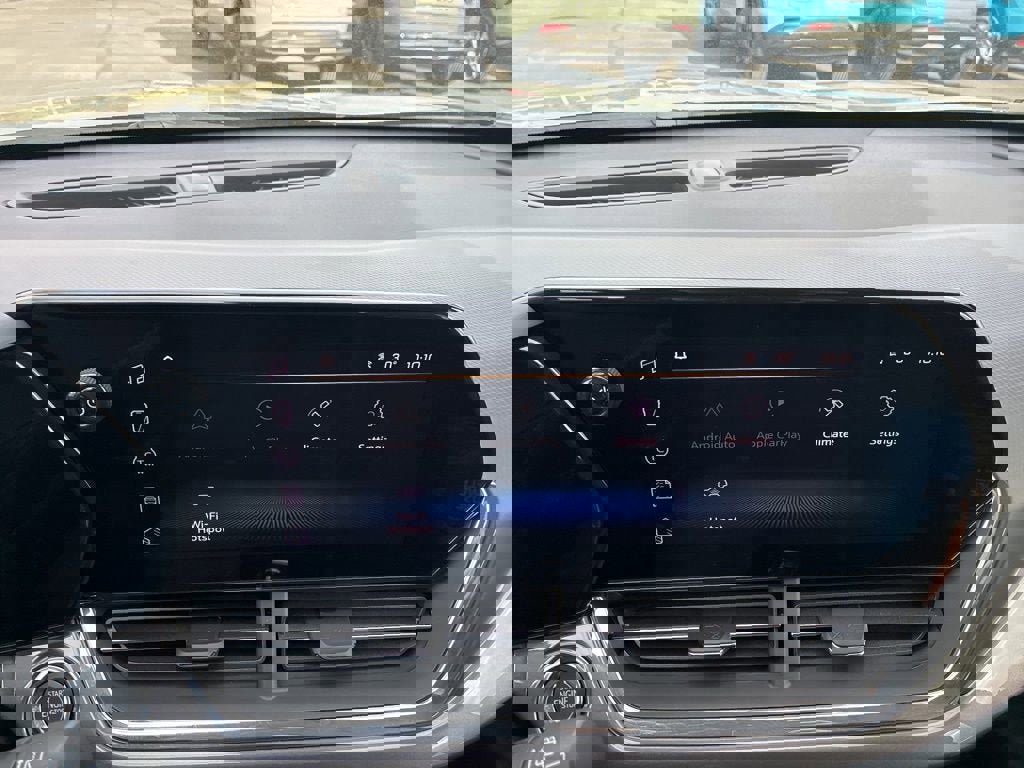 New 2026 Chevrolet Trax ACTIV w/ Driver Confidence Package image 4