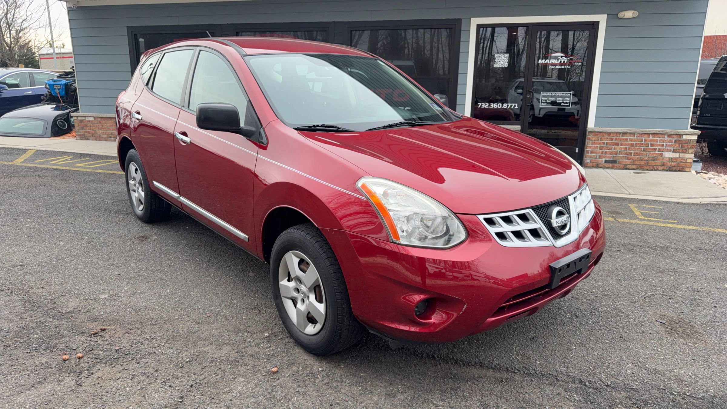 Used 2011 Nissan Rogue S image 3