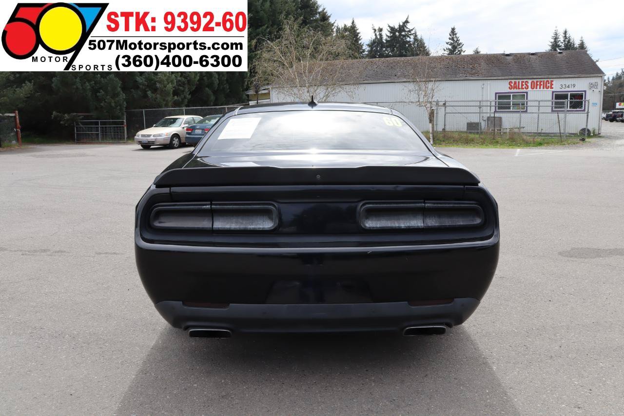 Used 2015 Dodge Challenger R/T Scat Pack w/ Leather Interior Group RWD image 6