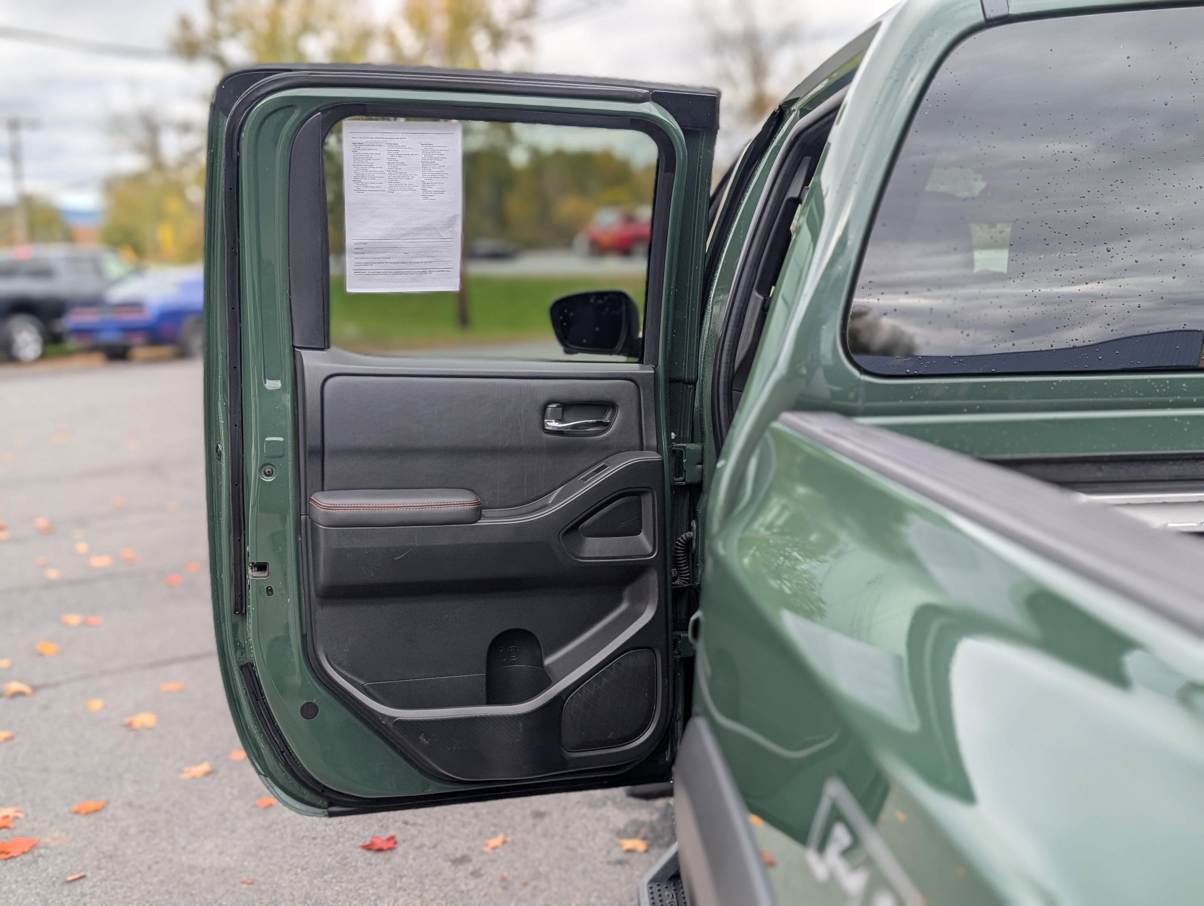 Used 2023 Nissan Frontier PRO-4X w/ Pro Convenience Package image 37