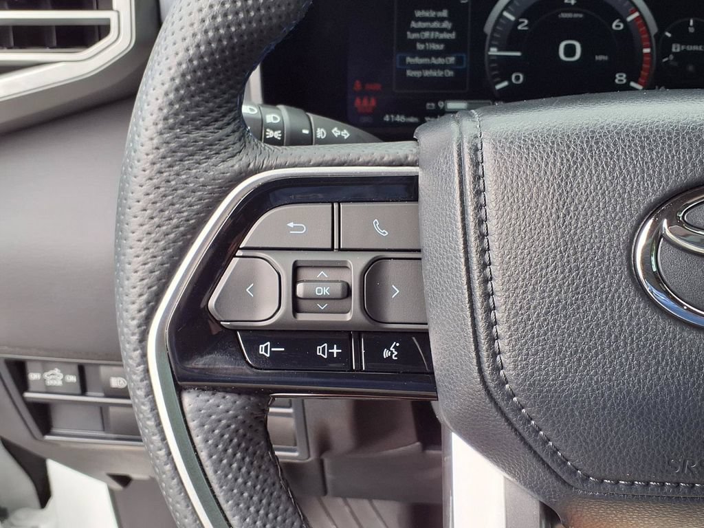 Used 2024 Toyota Tundra Platinum AWD/4WD image 35