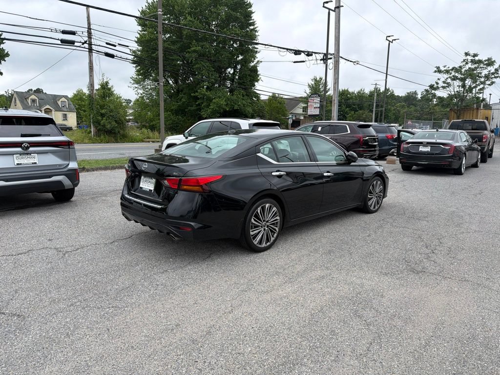 Used 2023 Nissan Altima 2.5 SL FWD image 6