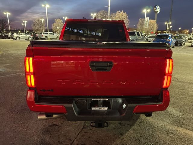 Used 2024 Toyota Tacoma TRD Sport image 9