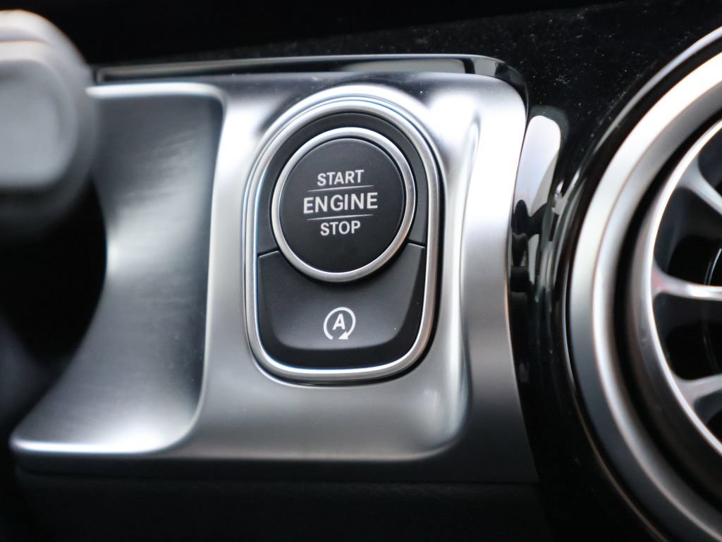New 2026 Mercedes-Benz GLB 250 4MATIC image 29